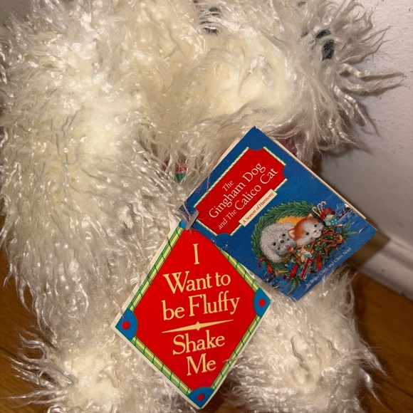 The Gingham Dog and The Calico Cat 1990 Plush Stuffed Poodle Xmas Story 14” tall - Picture 3 of 3